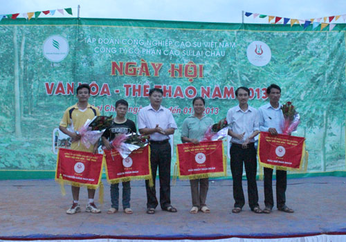 http://baolaichau.vn/sites/default/files/s%285301%29.jpg