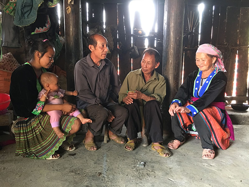 bản không trồng, sử dụng cây thuốc phiện.