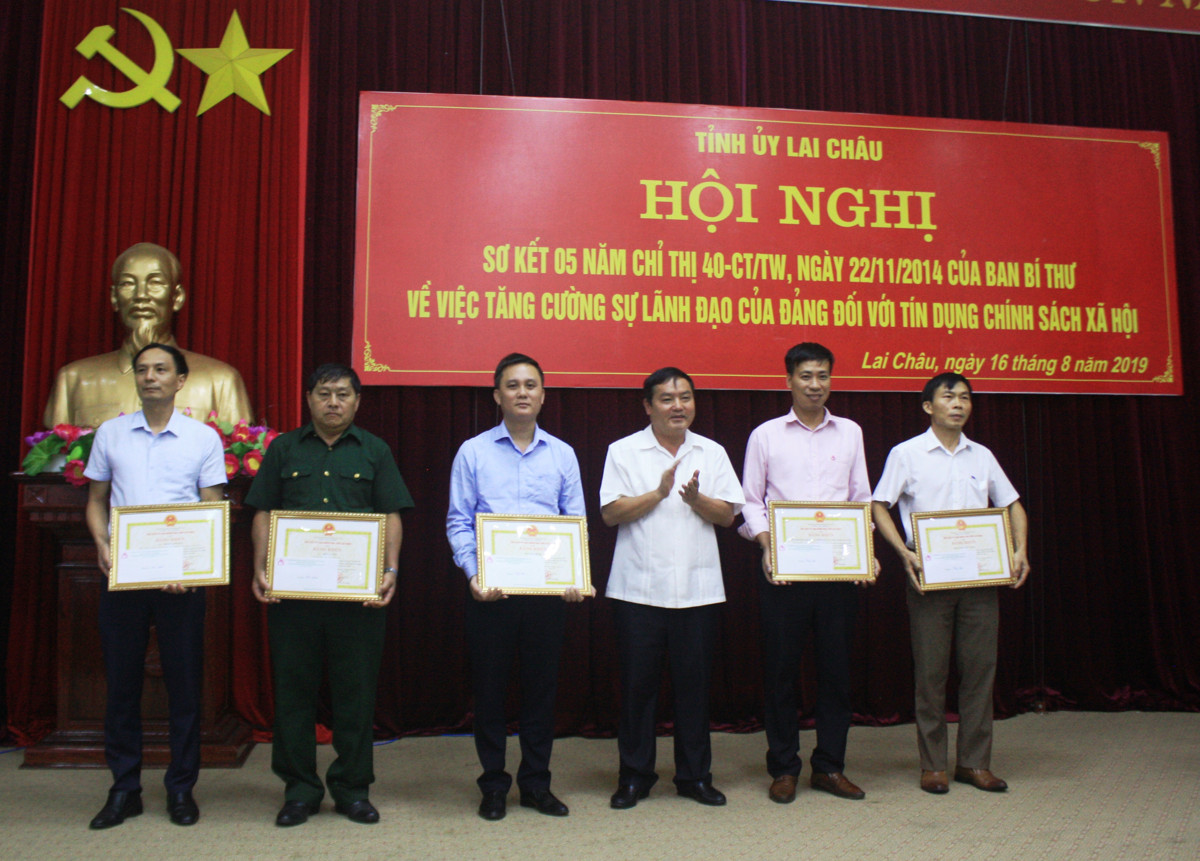 Hội nghị trực tuyến sơ kết 5 năm thực hiện Chỉ thị 40-CT/TW của Ban Bí thư