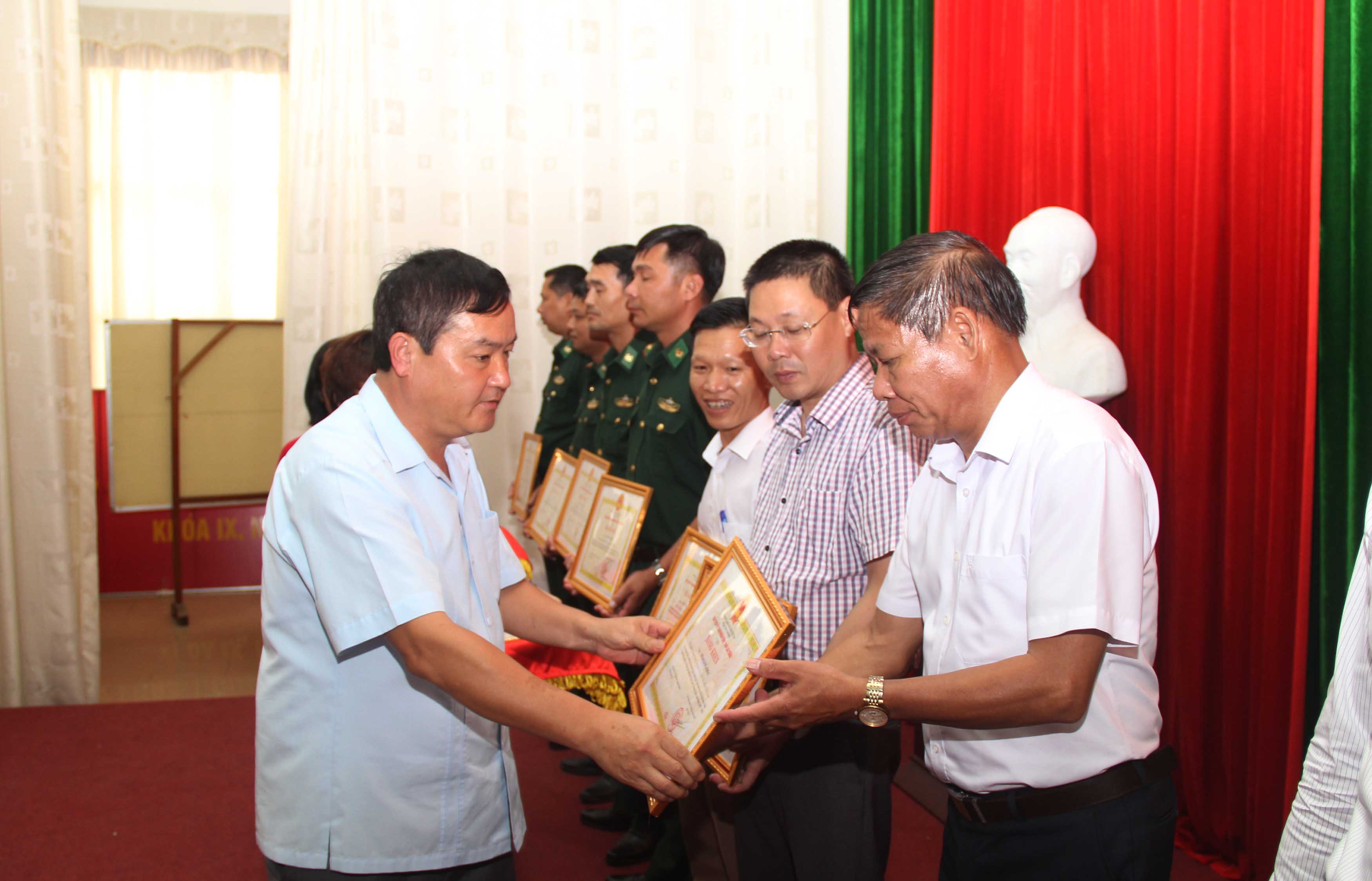 Đồng chí Giàng A Tính - Ủy 