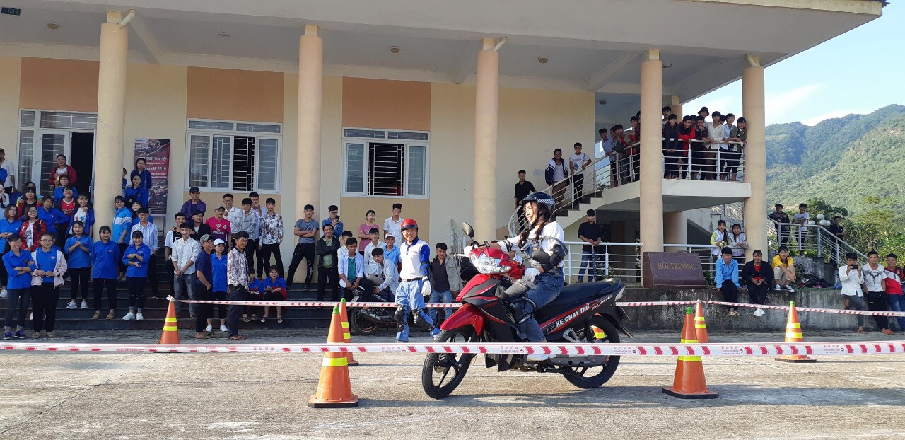 Tuyên truyền pháp luật giao thông tại Trường Cao đẳng Cộng đồng Lai Châu