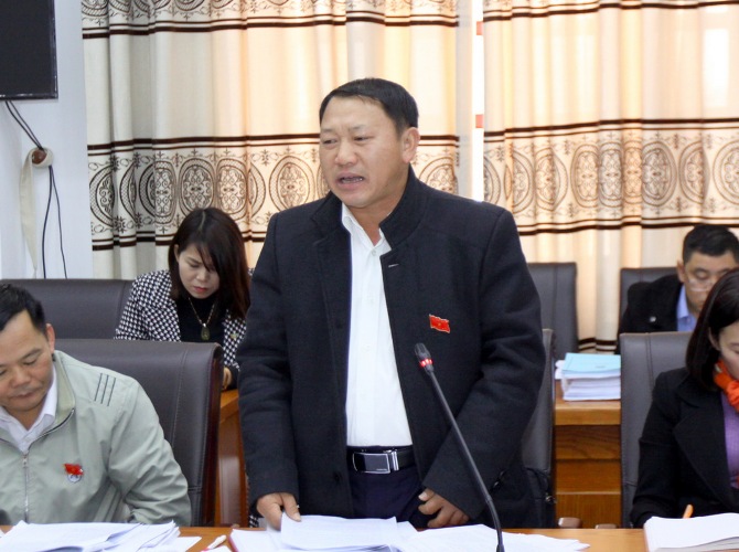 Đại biểu Sùng A Hồ