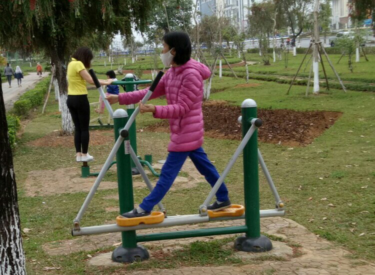 Luyện tập thể thao, nâng cao sức khỏe phòng chống Covid-19