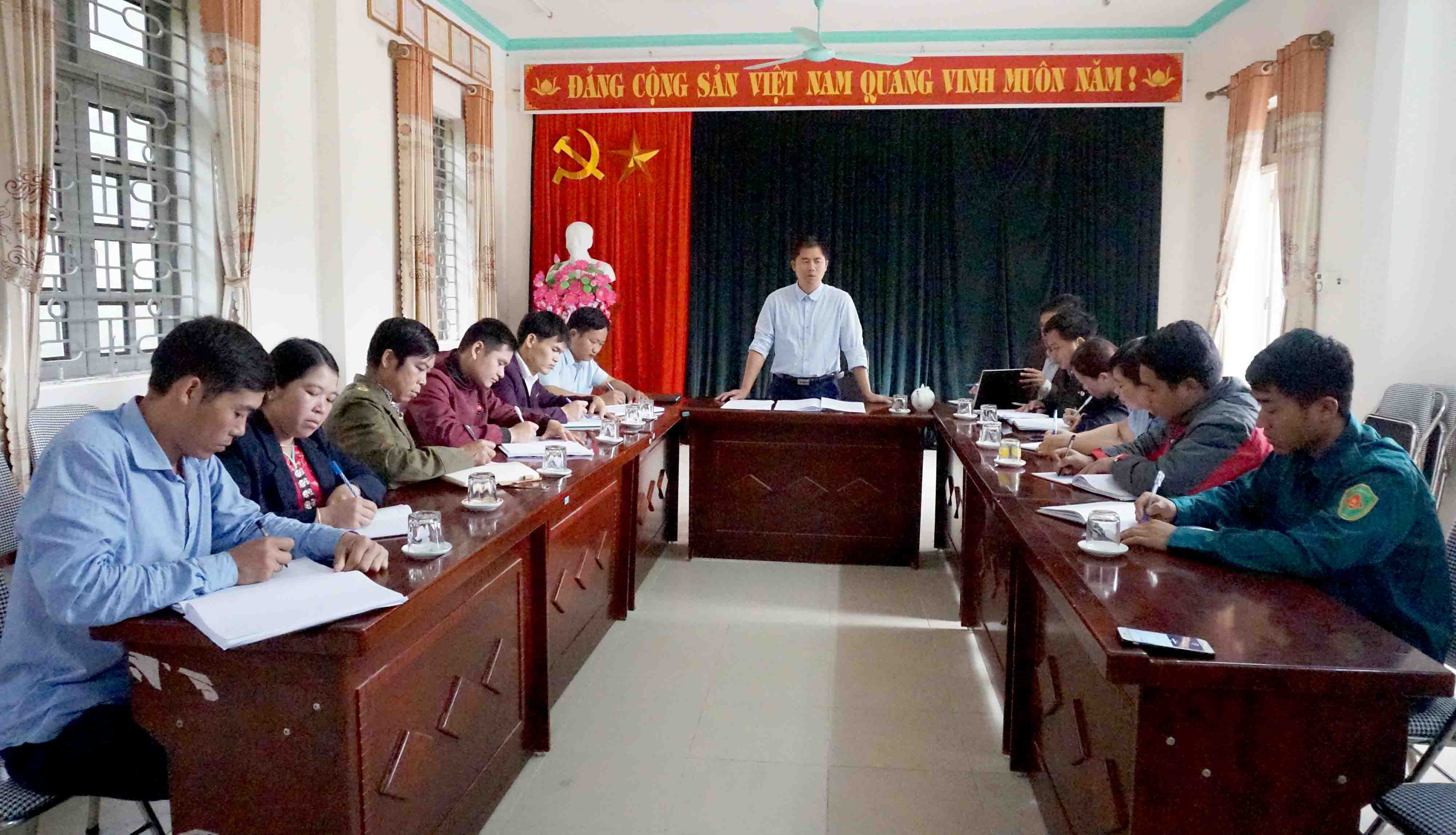 Xây dựng Đảng bộ trong sạch, vững mạnh