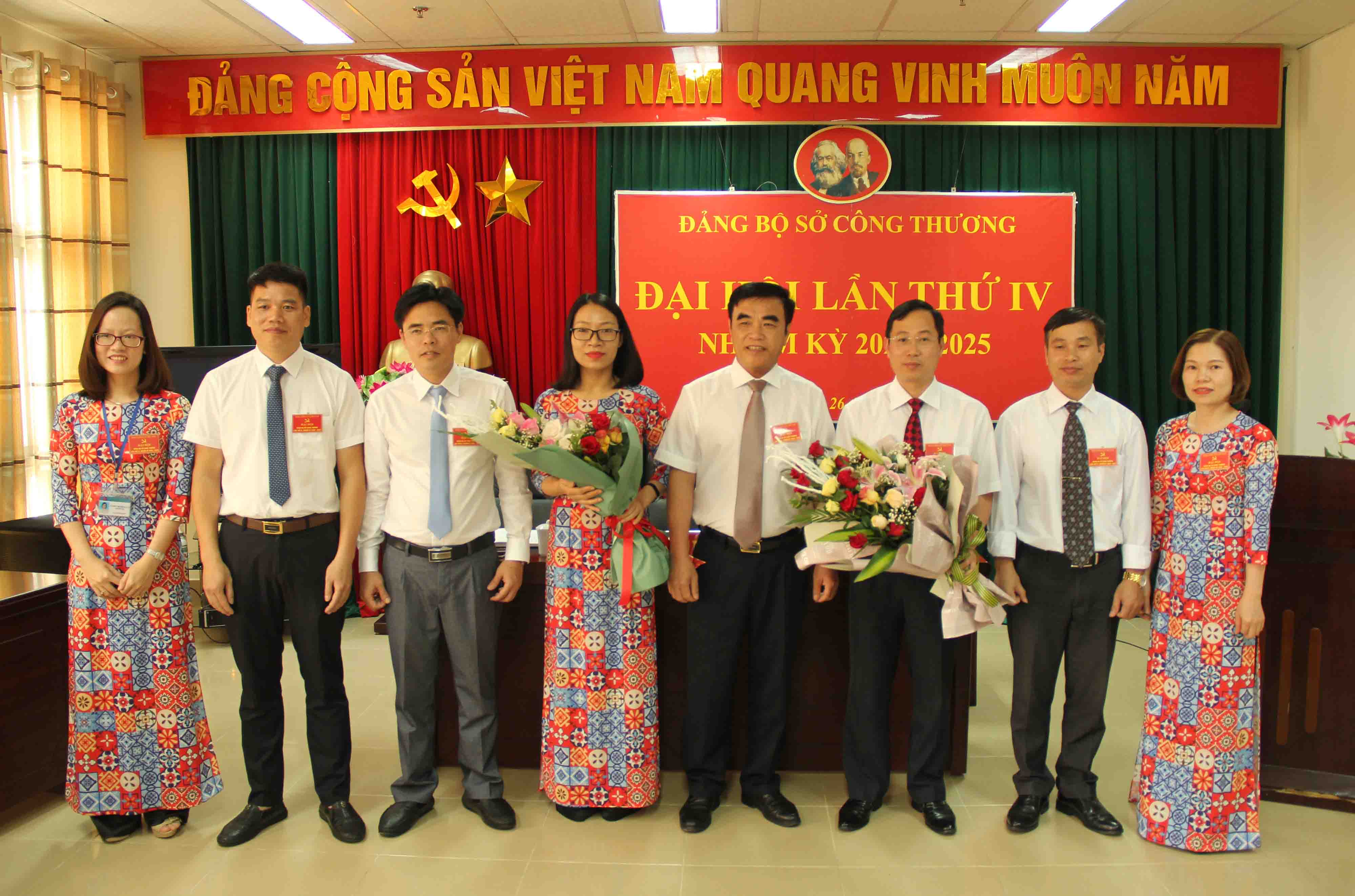 Các tổ chức đoàn thể chúc mừng Ban Chấp hành Đảng bộ sở Công thương khóa IV, nhiệm kỳ 2020 – 2025