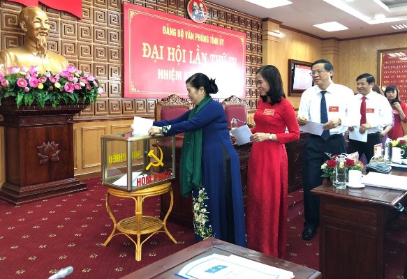 Bỏ phiếu