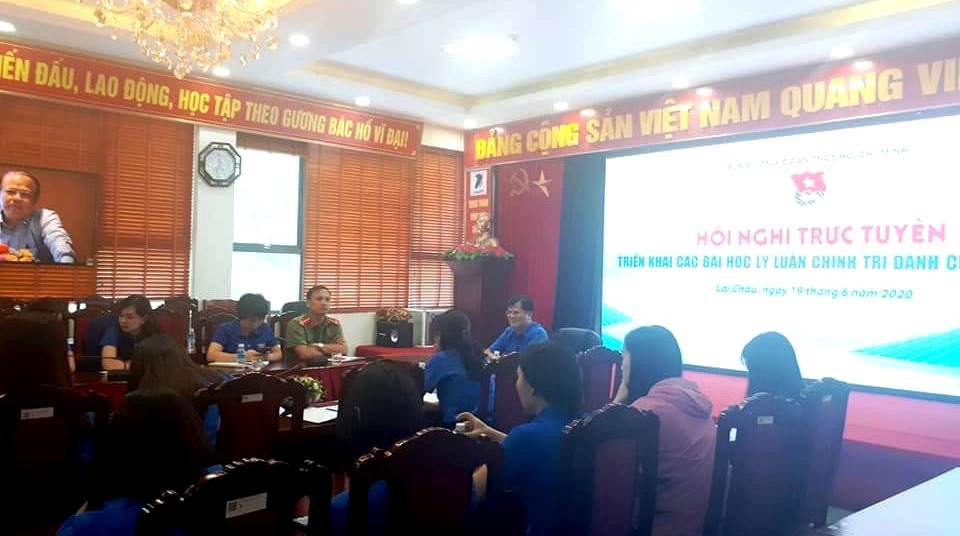 Hội nghị triển khai bài học lý luận dành cho đoàn viên vừa được Tỉnh đoàn tổ chức.  