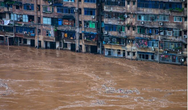 Cảnh báo xu hướng thời tiết cực đoan nhìn từ thực trạng lũ lụt Trung Quốc
