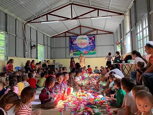 Nhiều hoạt động chăm lo cho trẻ em trong dịp Tết Trung thu 2020