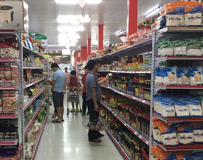 Phát triển thị trường gắn với cuộc vận động “Người Việt Nam ưu tiên dùng hàng Việt Nam”