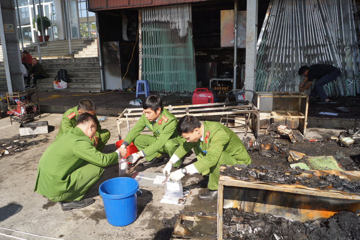 Cơ quan chức năng đang điều tra làm rõ nguyên nhân vụ cháy