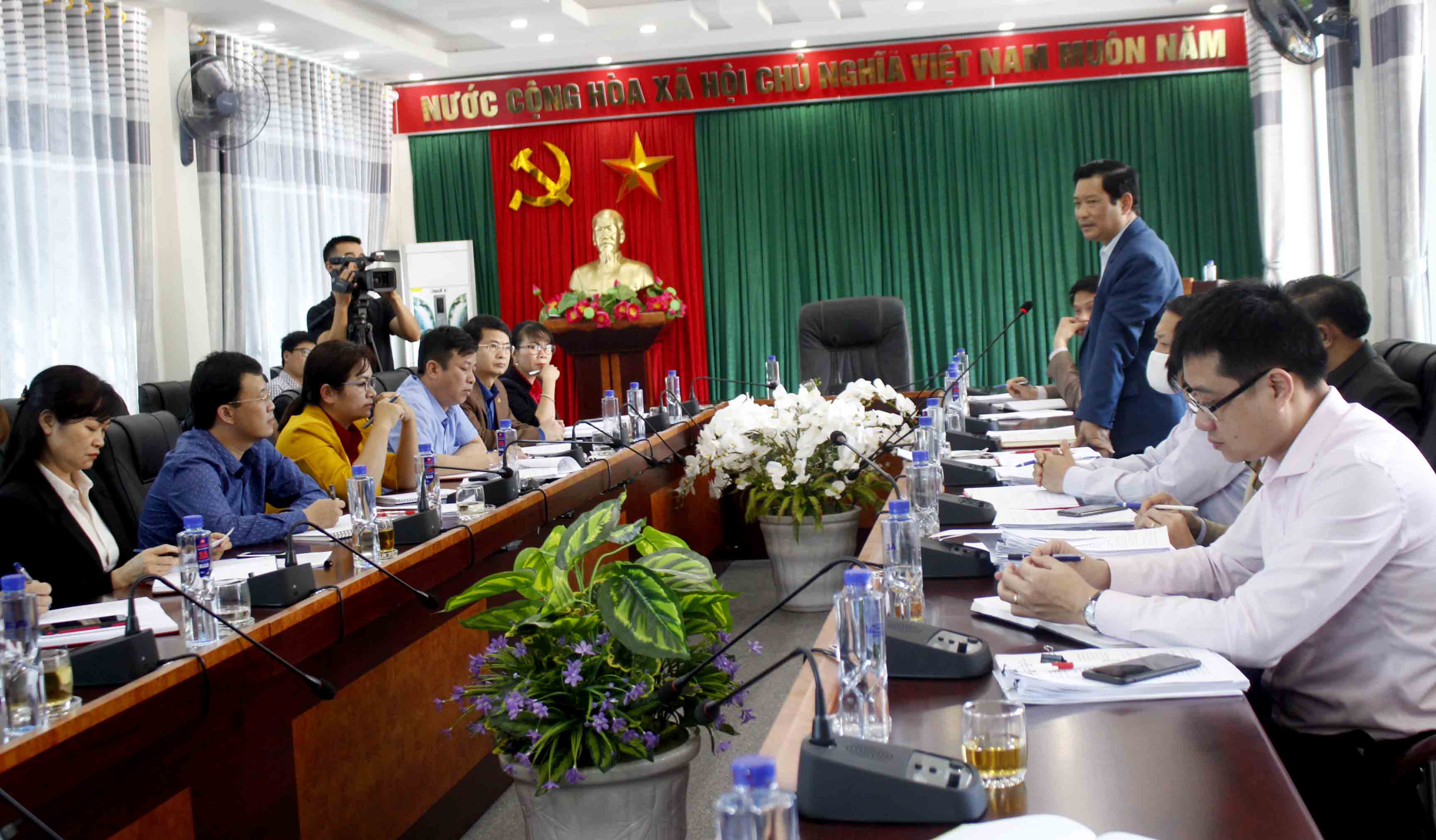 Đoàn Giám sát của HĐND tỉnh làm việc với UBND huyện Than Uyên