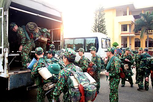 Huấn luyện chuyển trạng thái sẵn sàng chiến đấu năm 2021