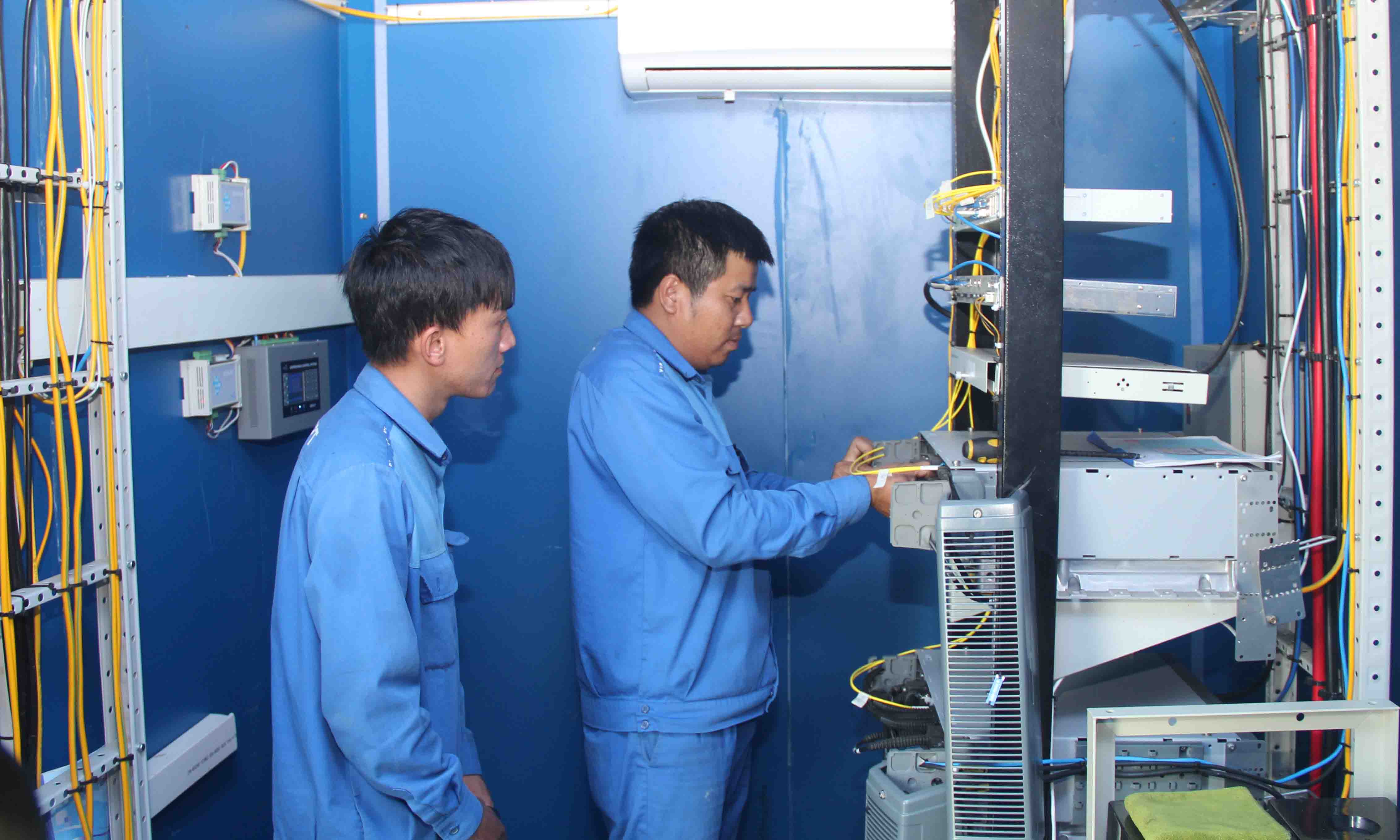 vệ sinh công nghiệp