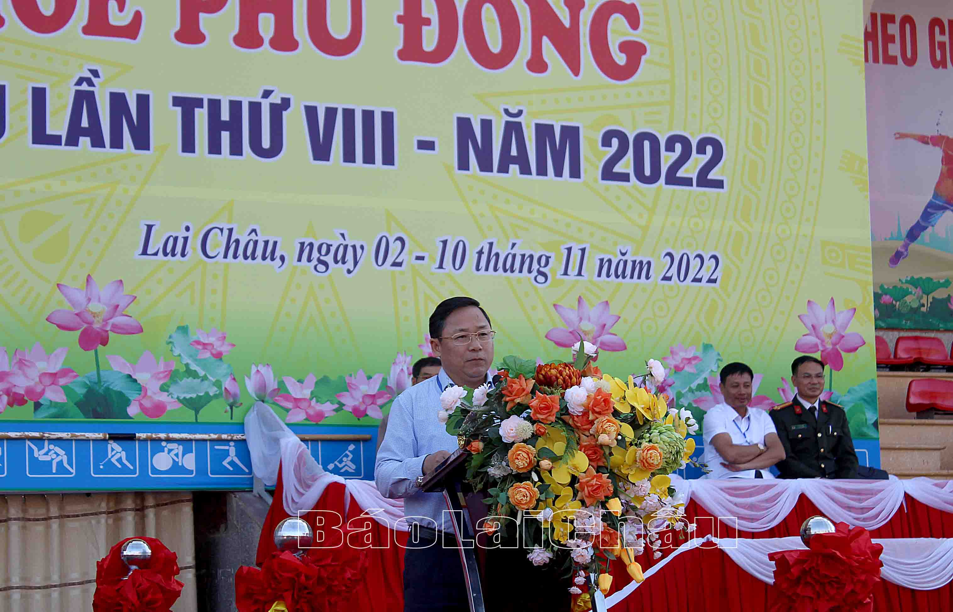 Đồng chí Đinh Trung Tuấn - Giám đốc Sở Giáo dục và Đào tạo, Trưởng Ban Tổ chức Hội khỏe Phù Đổng tỉnh phát biểu Bế mạc Hội khỏe. 