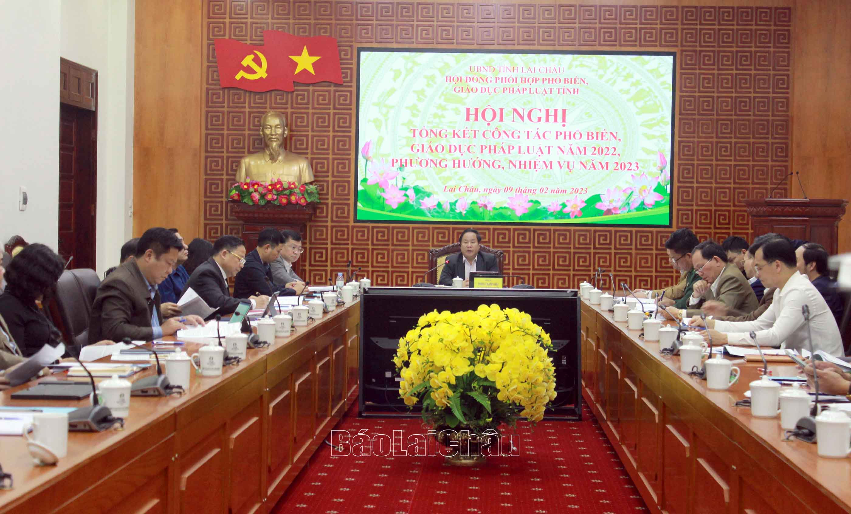 Quang cảnh hội nghị.
