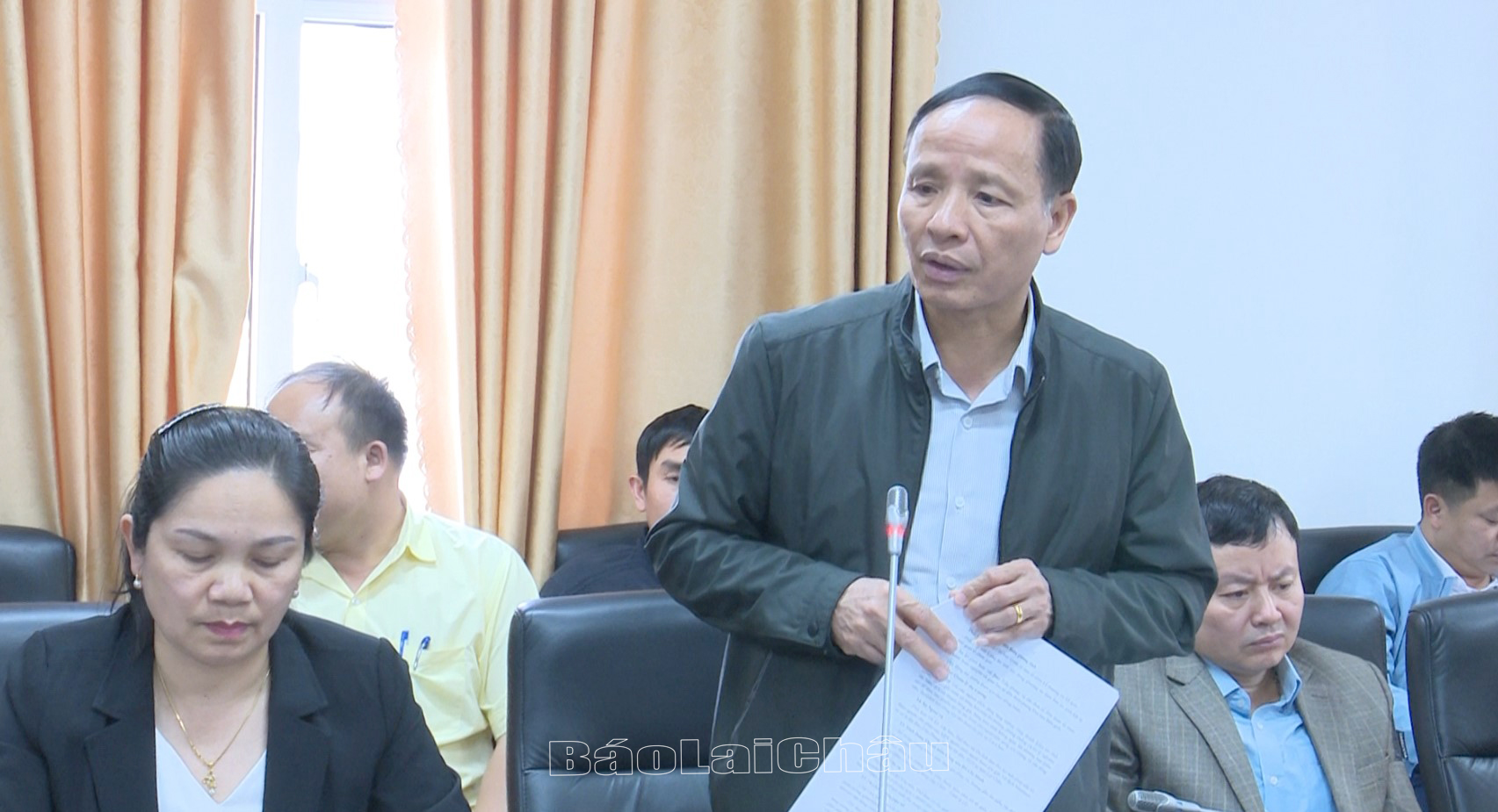 Lãnh đạo báo Lai Châu thông tin tại cuộc họp công tác chuẩn bị tuyên truyền trước, trong Giải thi đấu.