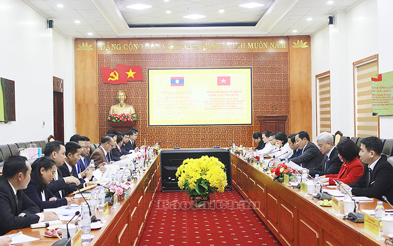 Quang cảnh buổi trao đổi kinh nghiệm.