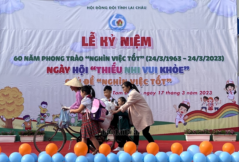 sinh hoạt đội