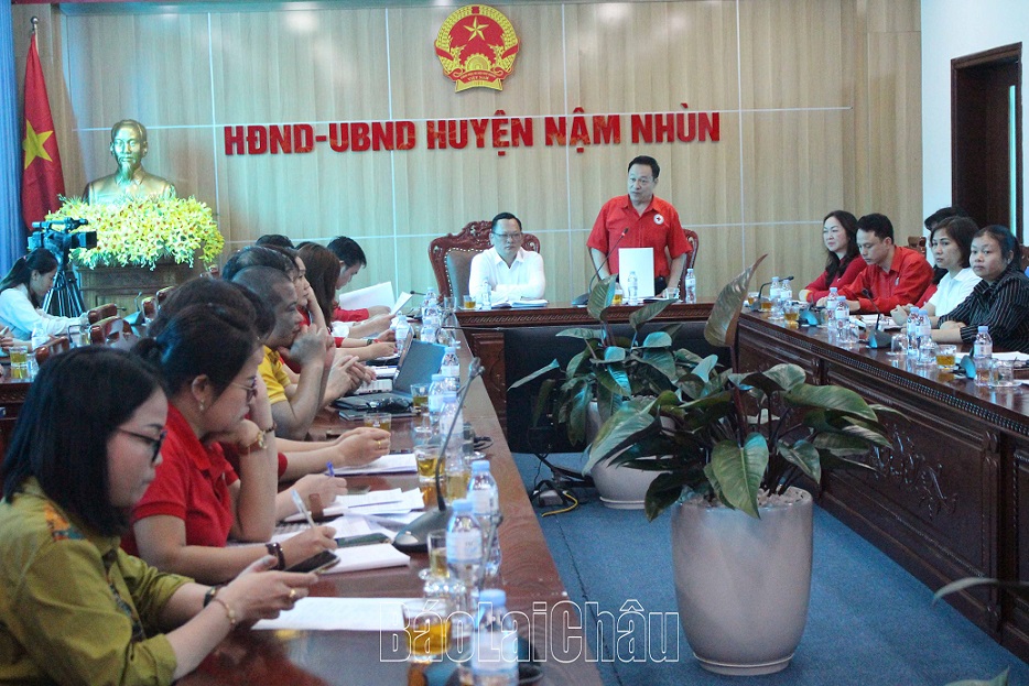 Đồng chí Bùi Việt Cường-Chủ tịch Hội CTĐ tỉnh phát biểu kết luận tại hội nghị.