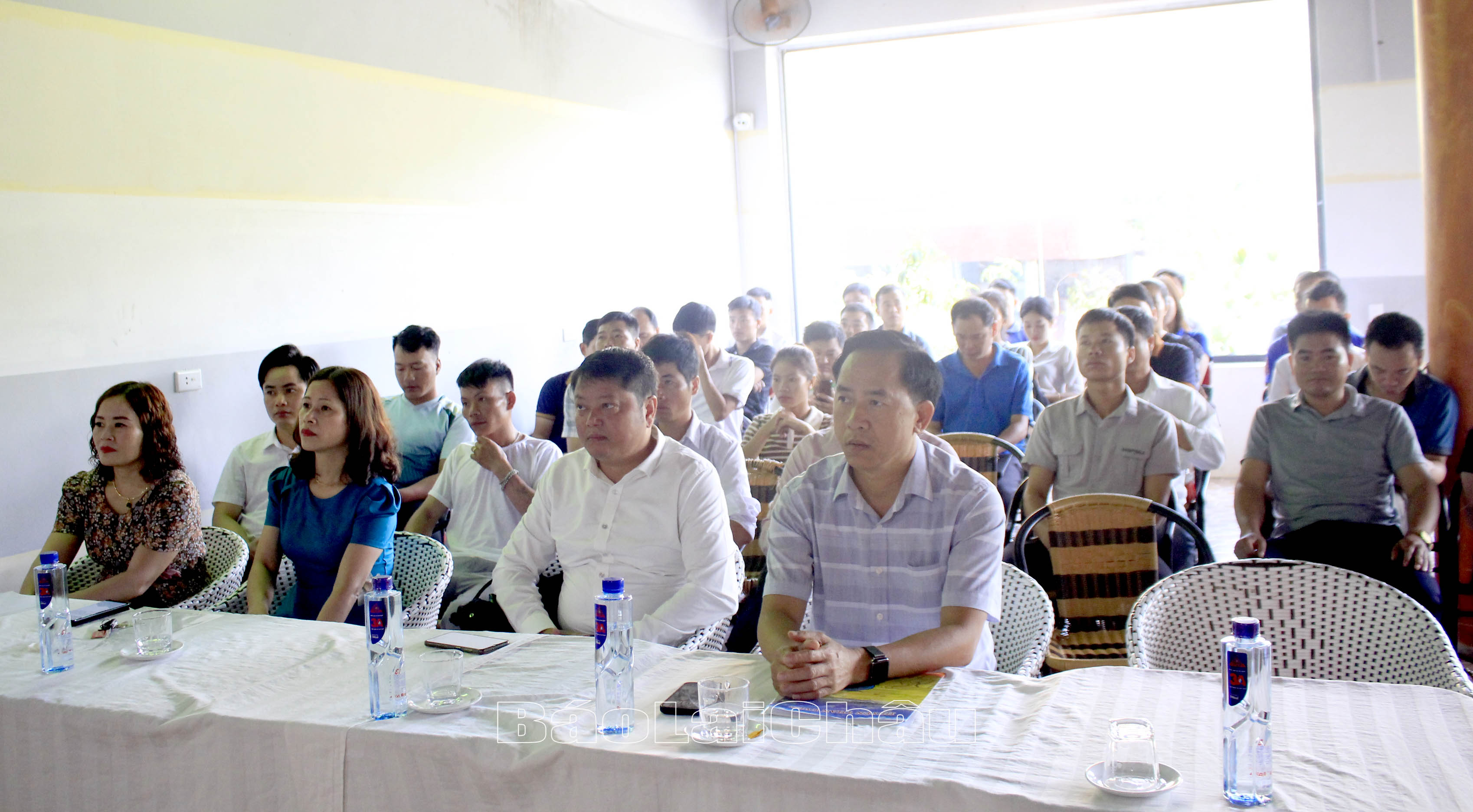 Quang cảnh khai mạc lớp bồi dưỡng. Quang cảnh khai mạc lớp bồi dưỡng.