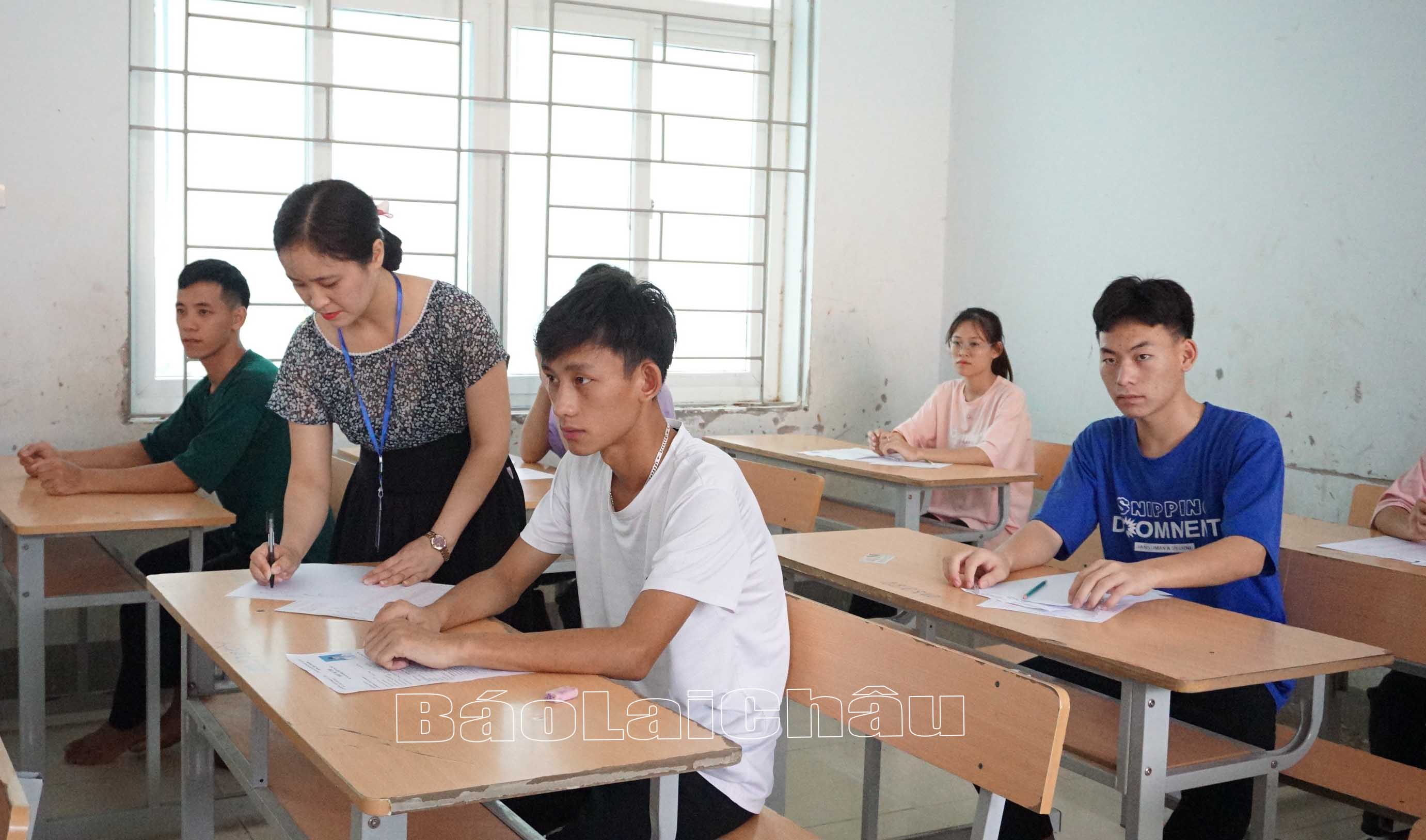 Lai Châu: Kỳ thi tốt nghiệp THPT năm 2023 an toàn, nghiêm túc và thành công