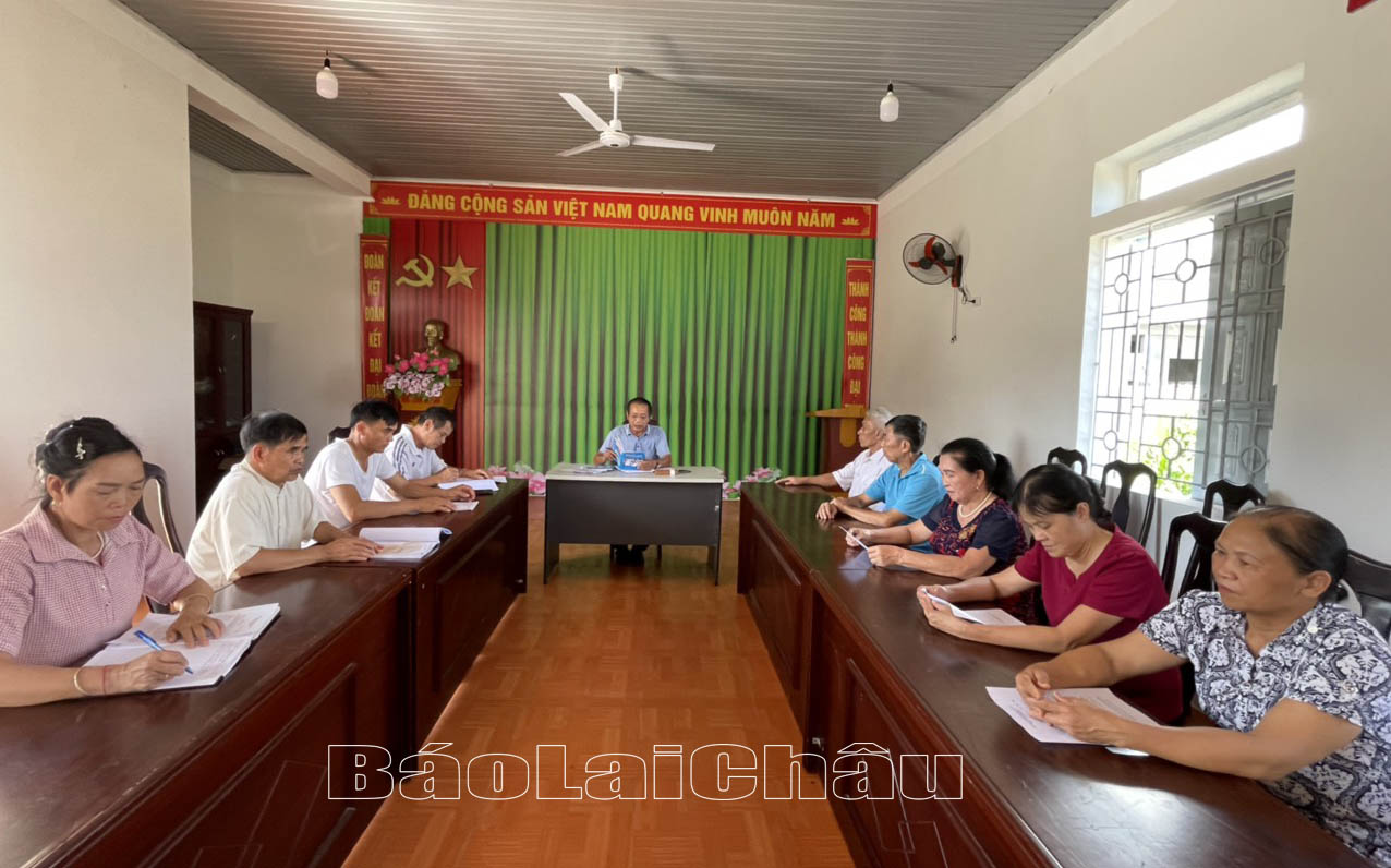 Nâng cao chất lượng, hiệu quả cuốn Bản tin Thông báo nội bộ trong sinh hoạt chi bộ