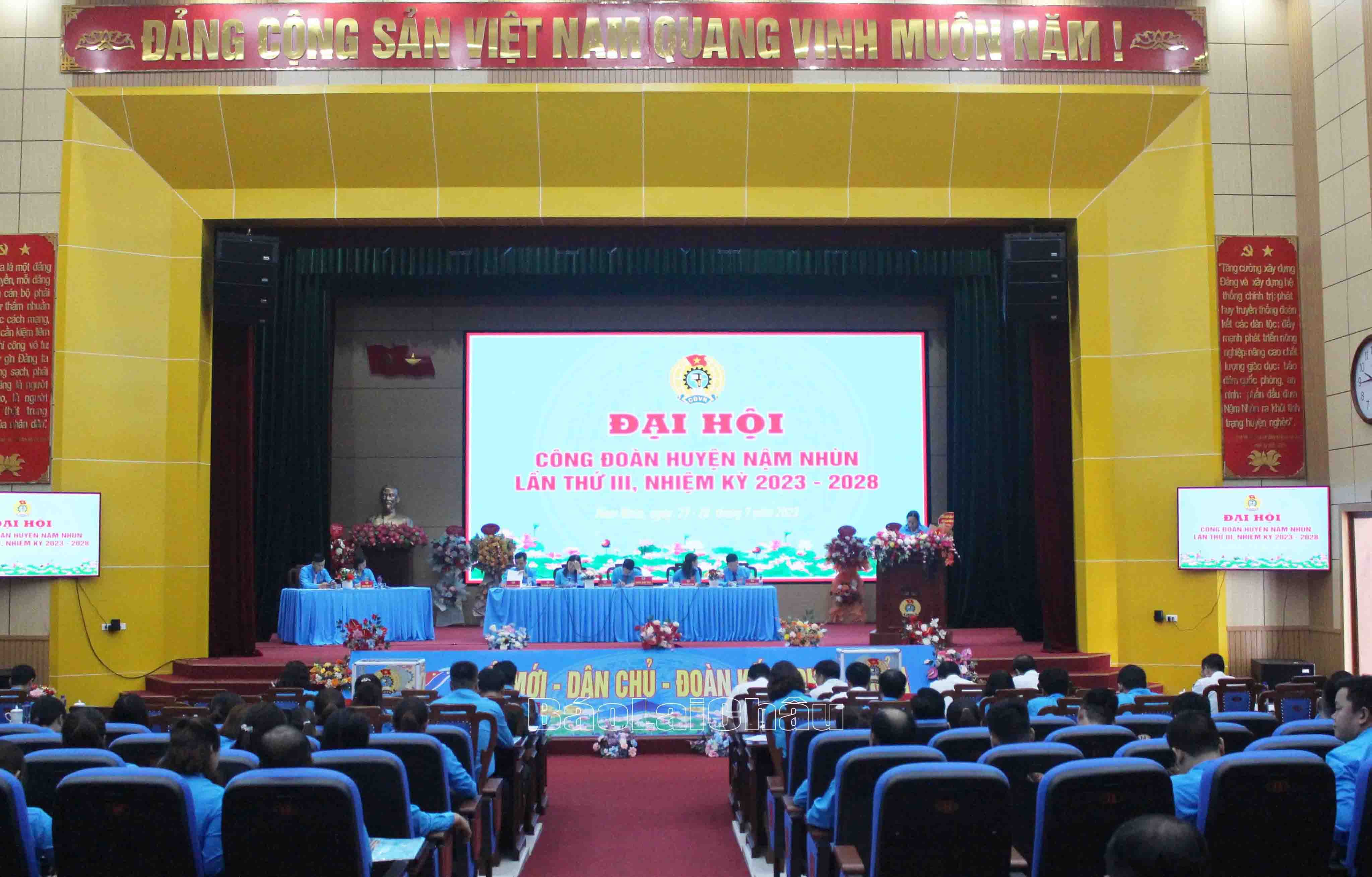 Quang cảnh đại hội.