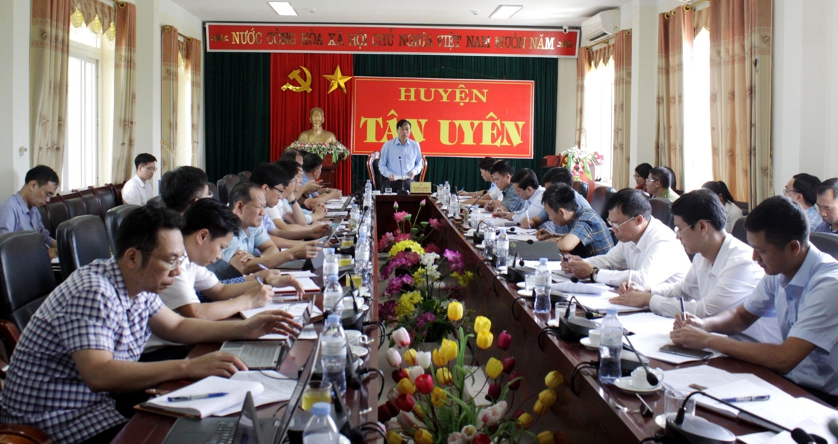  Khắc phục khó khăn, thực hiện hoàn thành nhiệm vụ năm 2023