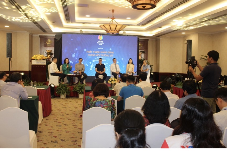 Phát thanh năng động trong môi trường số