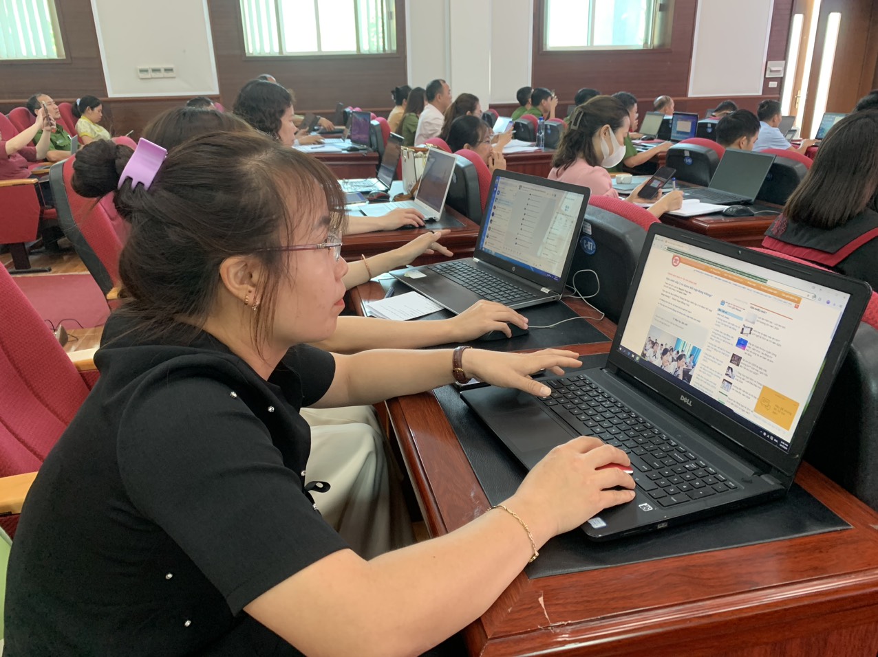 Các đảng viên