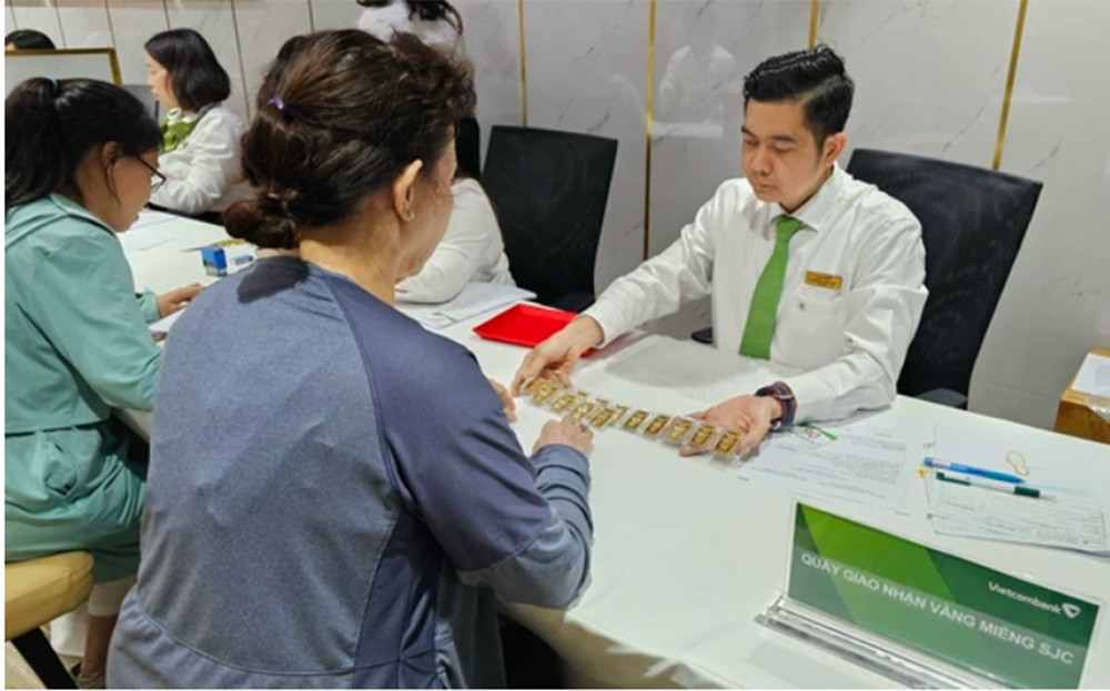 Chính thức bán vàng miếng SJC qua ứng dụng ngân hàng