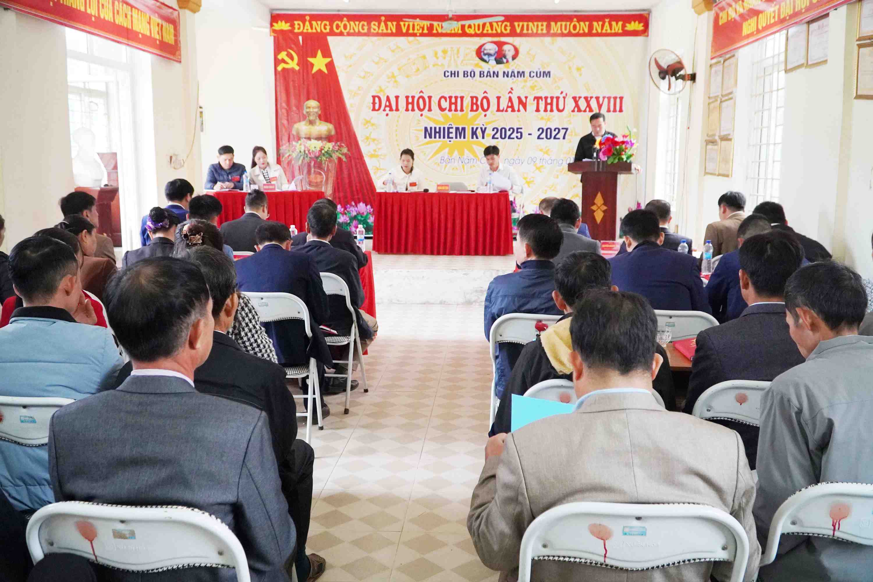 Quang cảnh đại hội.