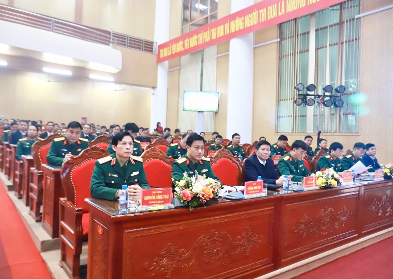 Gặp mặt giữa Cục Chính trị Quân khu 2 với Ban Tuyên giáo và Dân vận Tỉnh uỷ 9 tỉnh, các cơ quan thông tấn báo chí năm 2025