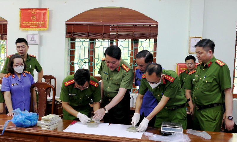 “Mệnh lệnh không lời” của lực lượng phá án ma túy