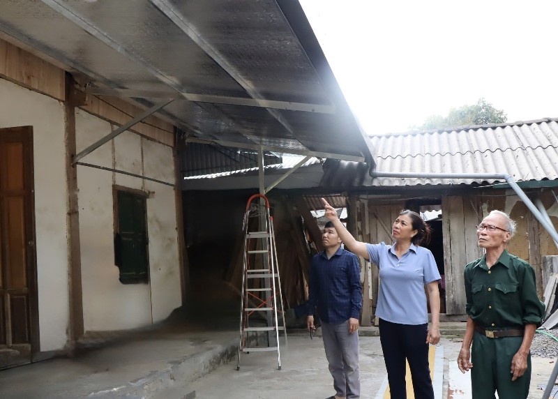Tri ân người có công