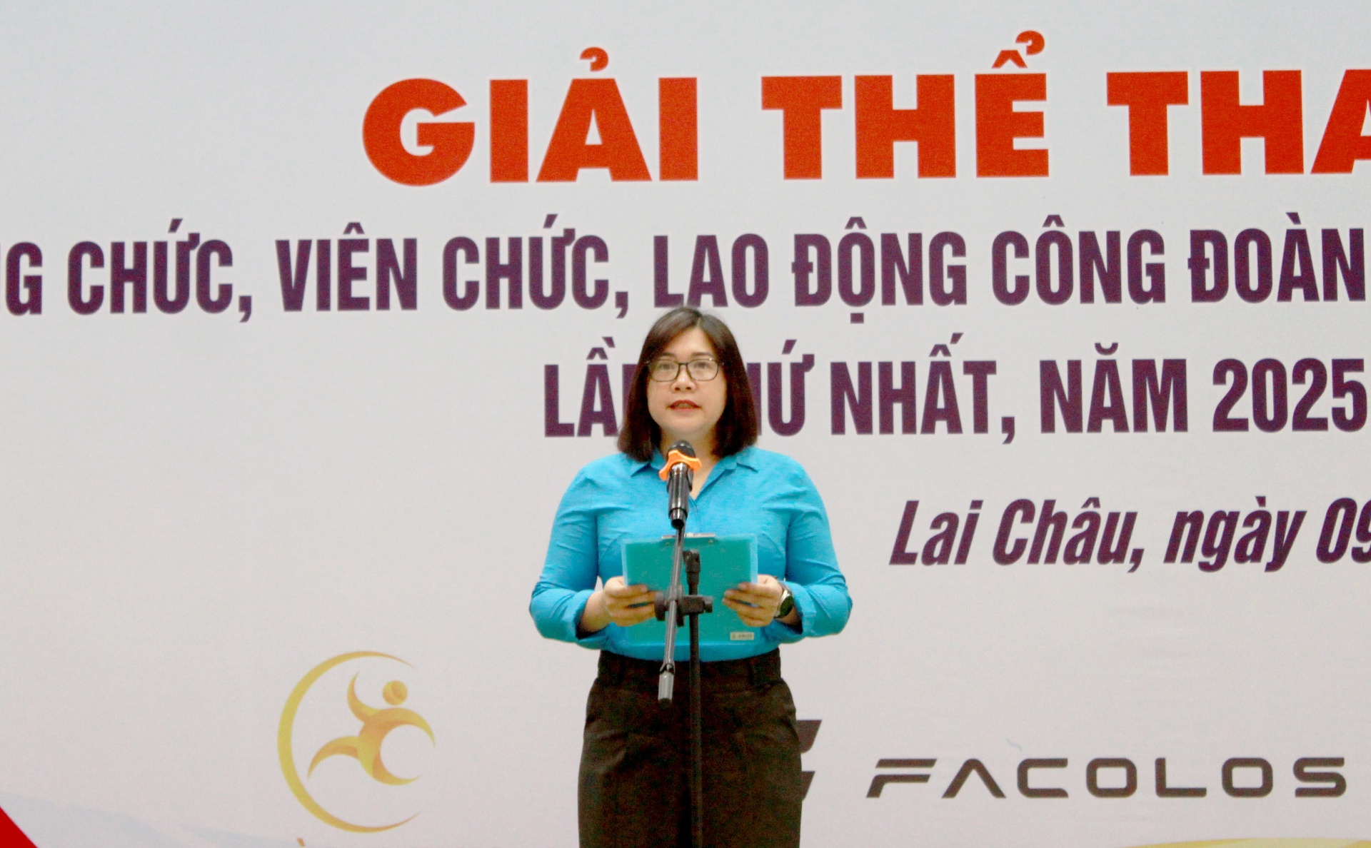 Đồng chí Nguyễn Thị Như Quỳnh - Chủ tịch Công đoàn UBND tỉnh phát biểu khai mạc giải.