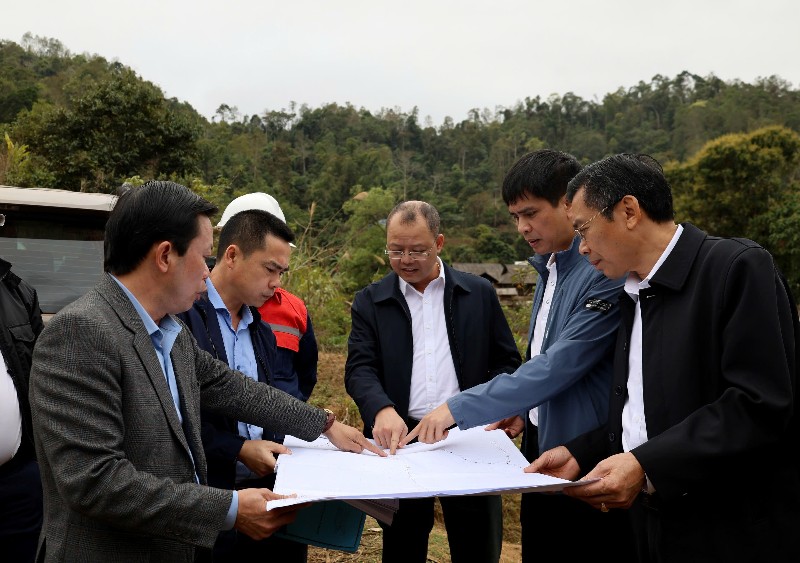 Vùng cao sáng bừng ánh điện