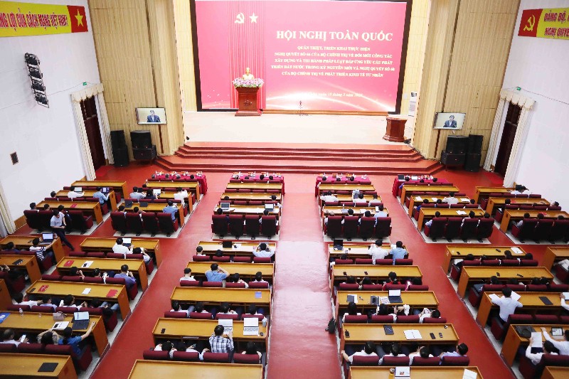 Hội nghị toàn quốc quán triệt, triển khai thực hiện Nghị quyết số 66-NQ/TW và Nghị quyết số 68-NQ/TW của Bộ Chính trị