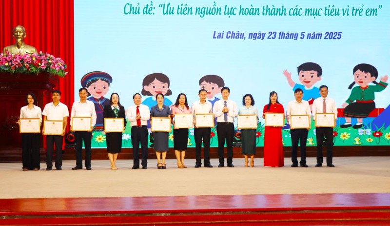 Phát động tháng hành động vì trẻ em năm 2025