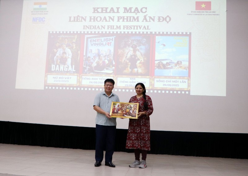 Khai mạc Liên hoan phim Ấn Độ tại tỉnh Lai Châu