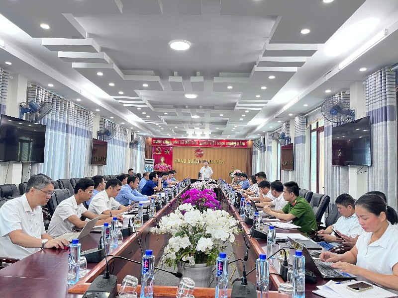 Huyện Than Uyên họp Ban Chỉ đạo kỳ thi tốt nghiệp THPT năm 2025