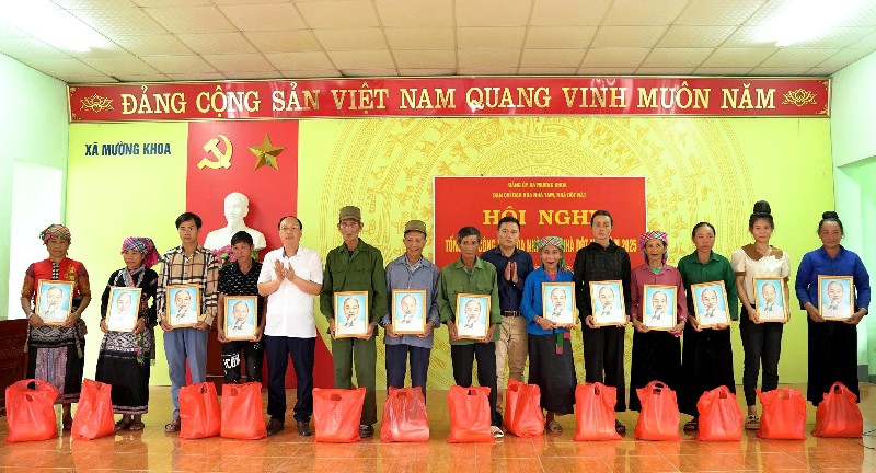 Xã Mường Khoa hoàn thành chương trình xóa nhà tạm, nhà dột nát