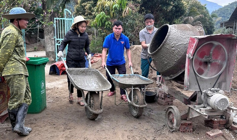 Phát huy tinh thần xung kích, tình nguyện