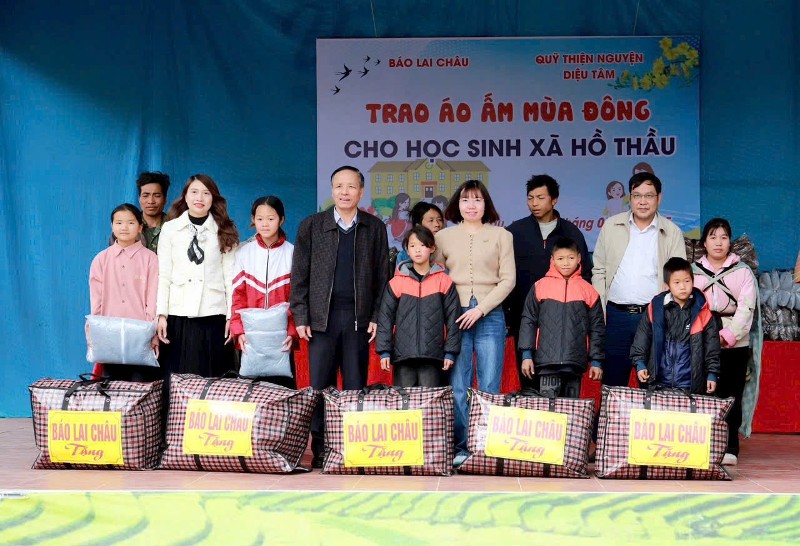 Báo Lai Châu - nối dài nhịp cầu nhân ái