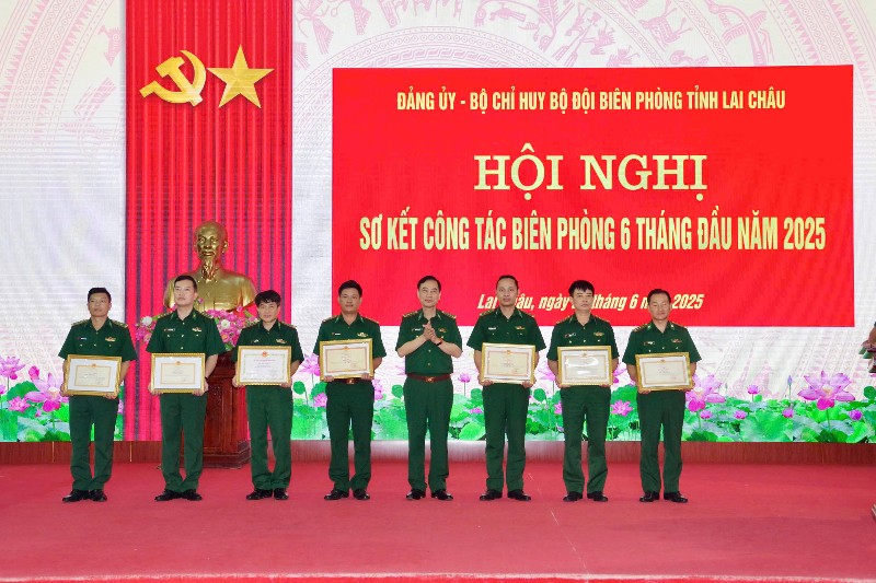 Triển khai phương hướng, nhiệm vụ công tác biên phòng 6 tháng cuối năm 2025