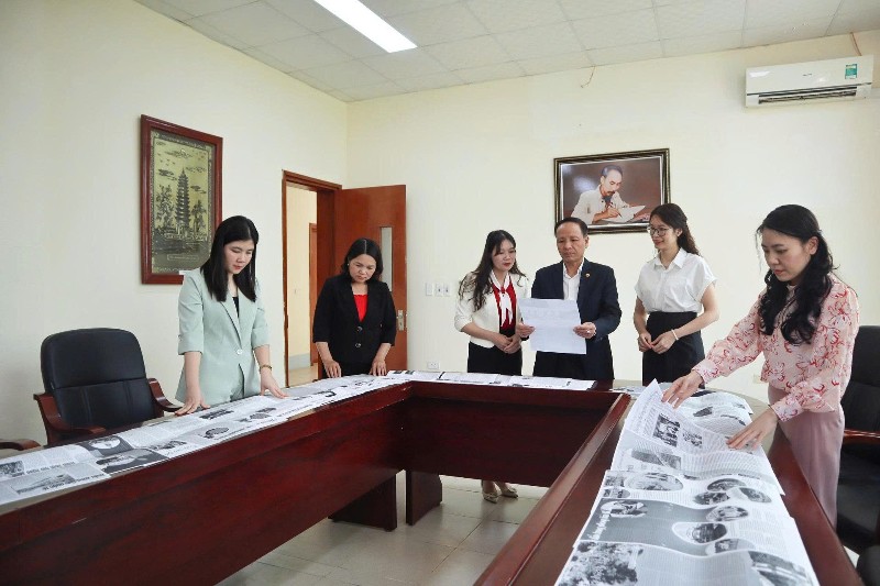 Phát huy vai trò của Chi bộ trong bảo vệ nền tảng tư tưởng của Đảng