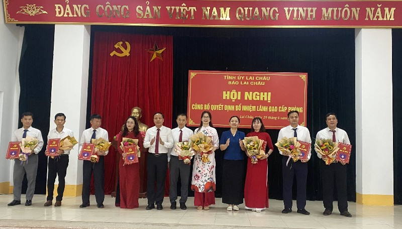 Công bố quyết định bổ nhiệm lãnh đạo cấp phòng thuộc Báo Lai Châu