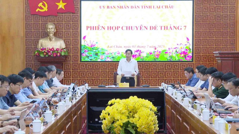 Phiên họp UBND tỉnh chuyên đề tháng 7