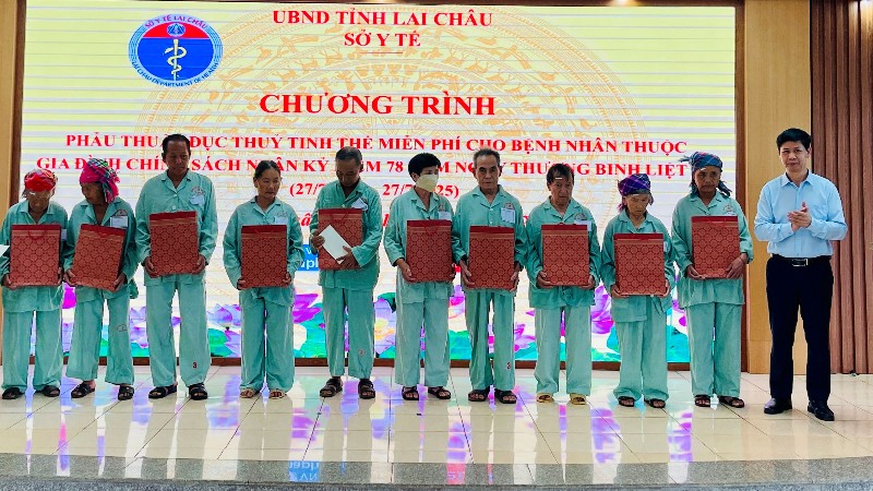 60 bệnh nhân được phẫu thuật đục thủy tinh thể miễn phí